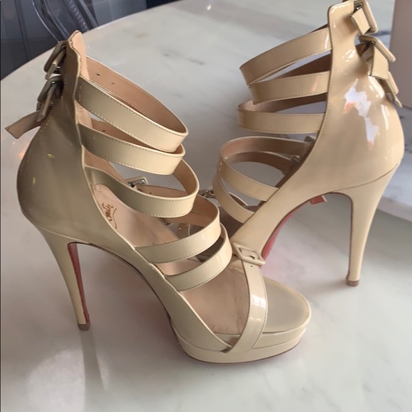 Christian Louboutin Differa SIGNED heels in nude - Picture 10 of 16